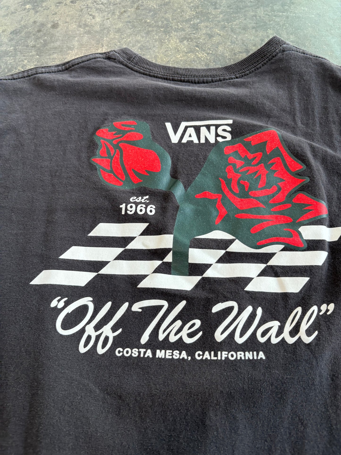 Vans Rose Streetwear Graphic Tee