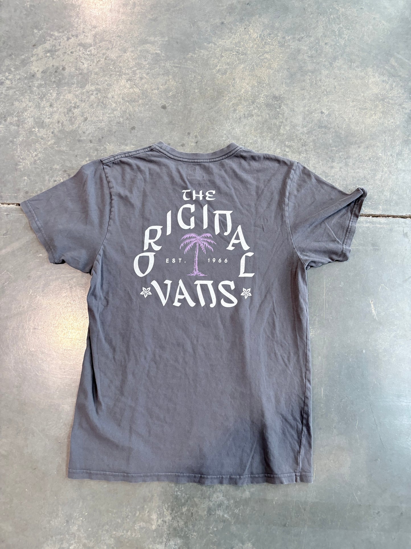 VANS Streetwear Graphic Tee