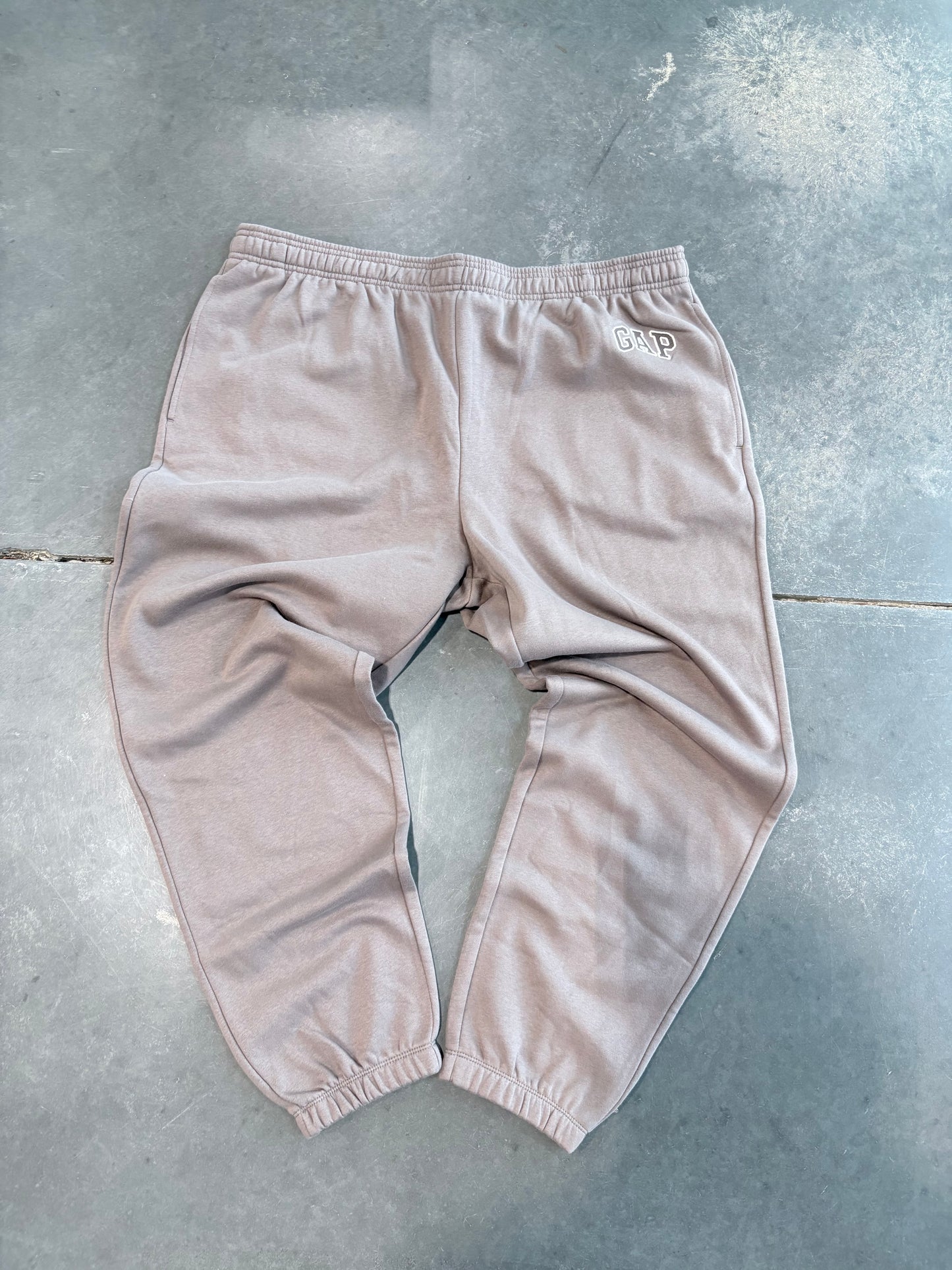 GAP Sweatpants