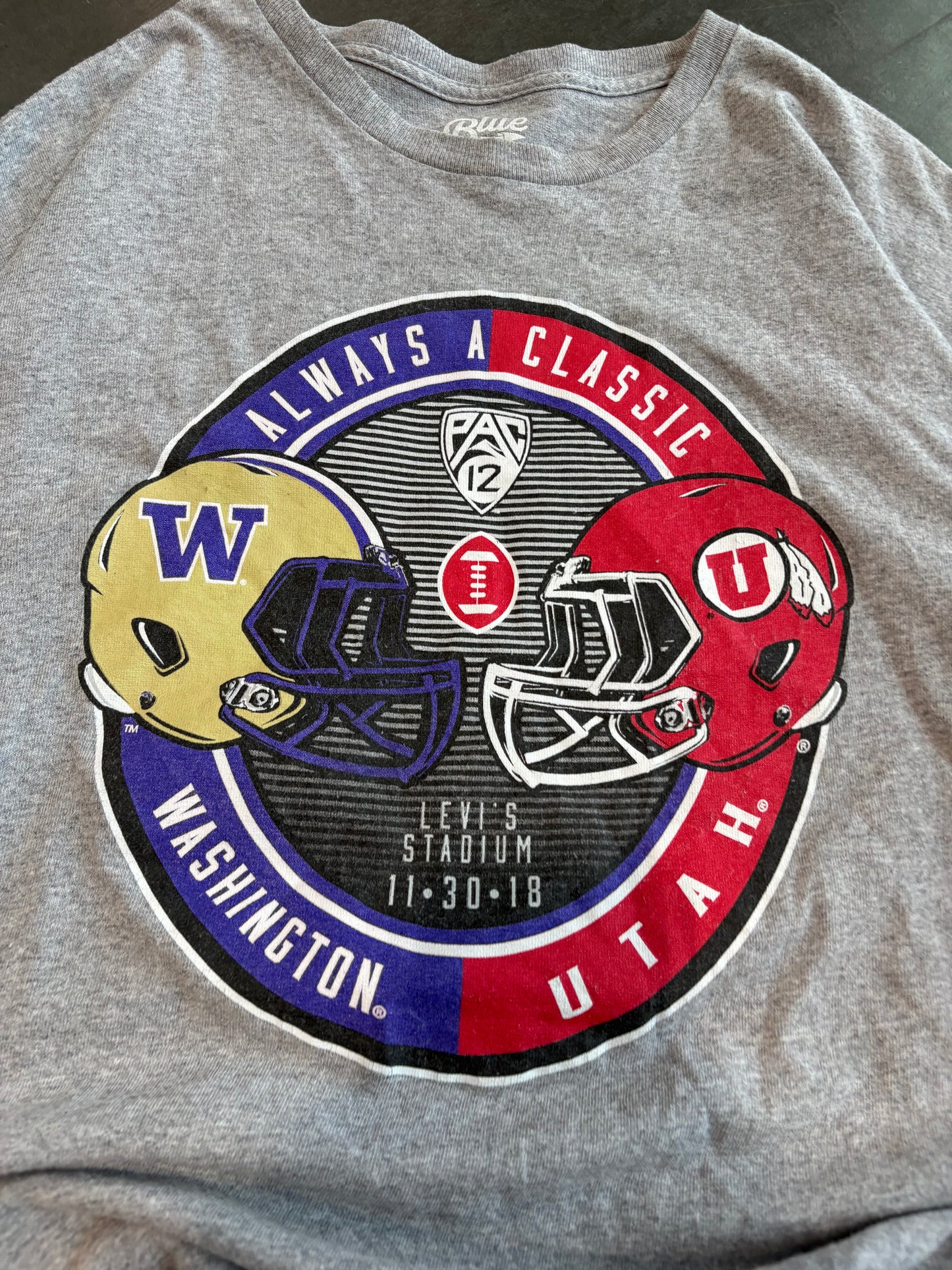 Utah Utes vs Washington Huskies Graphic Tee