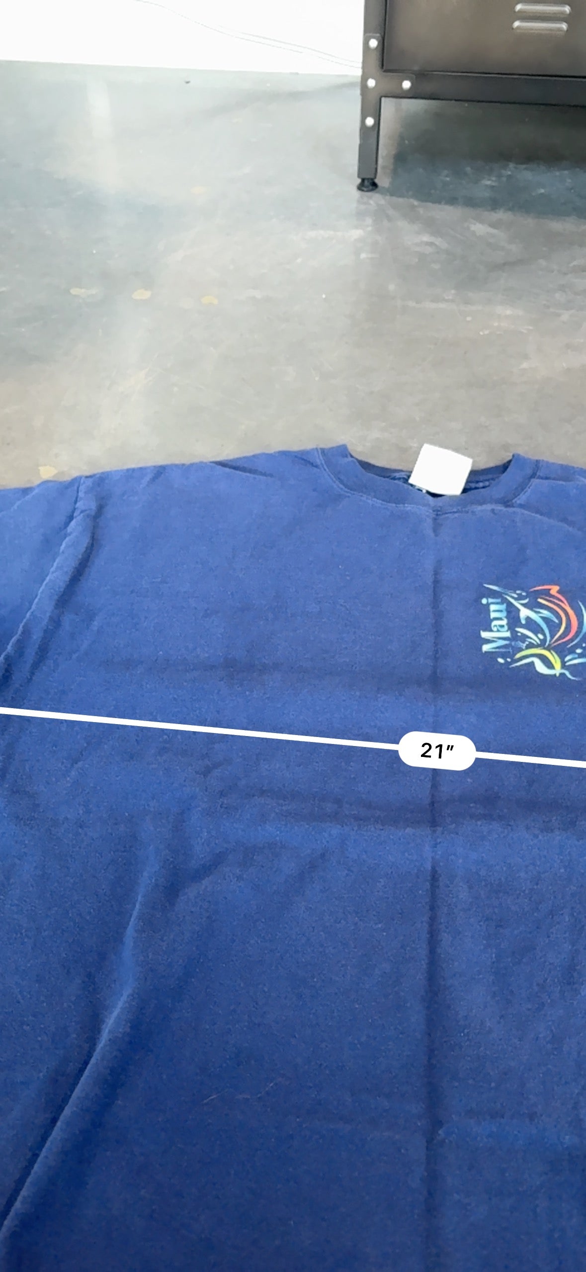 Vintage Y2K Maui Hawaii Graphic Tee