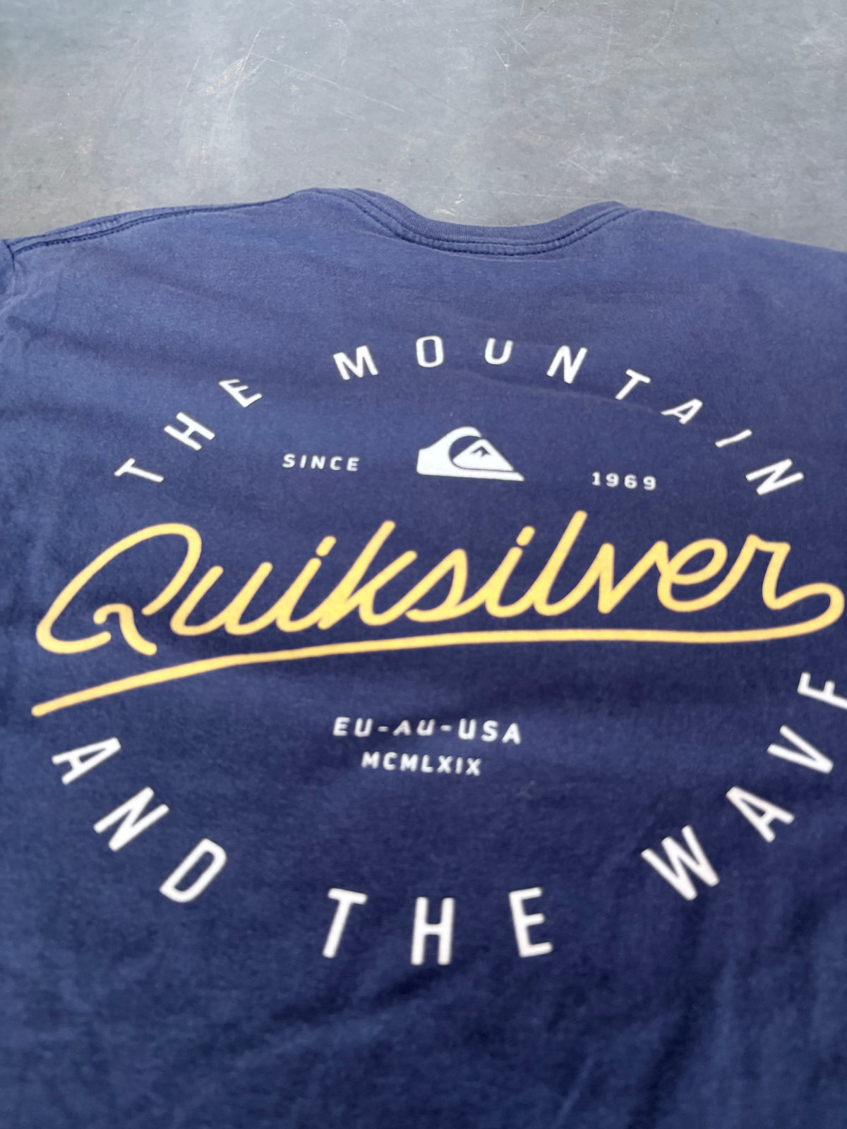 Quiksilver Graphic Tee