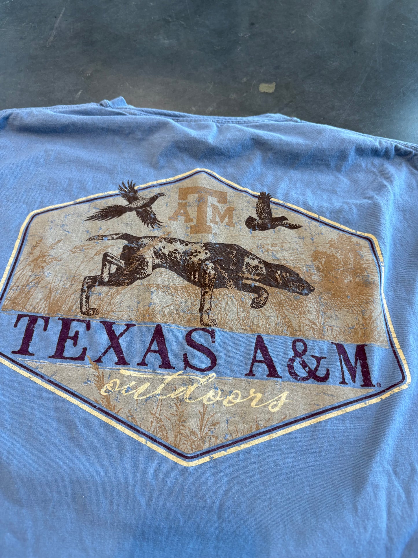Y2K Texas A&M Outdoors Graphic Tee Pit
