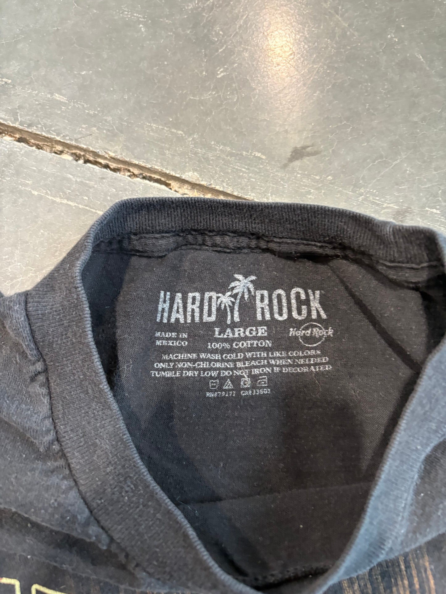 Hard Rock Cafe Mallorca Spain Pirate Graphic Tee
