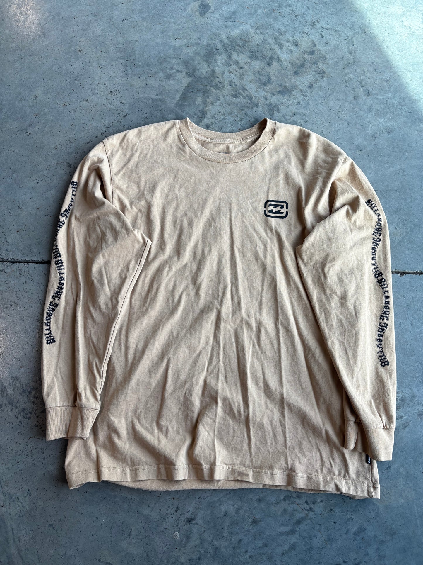 Billabong Graphic Long Sleeve