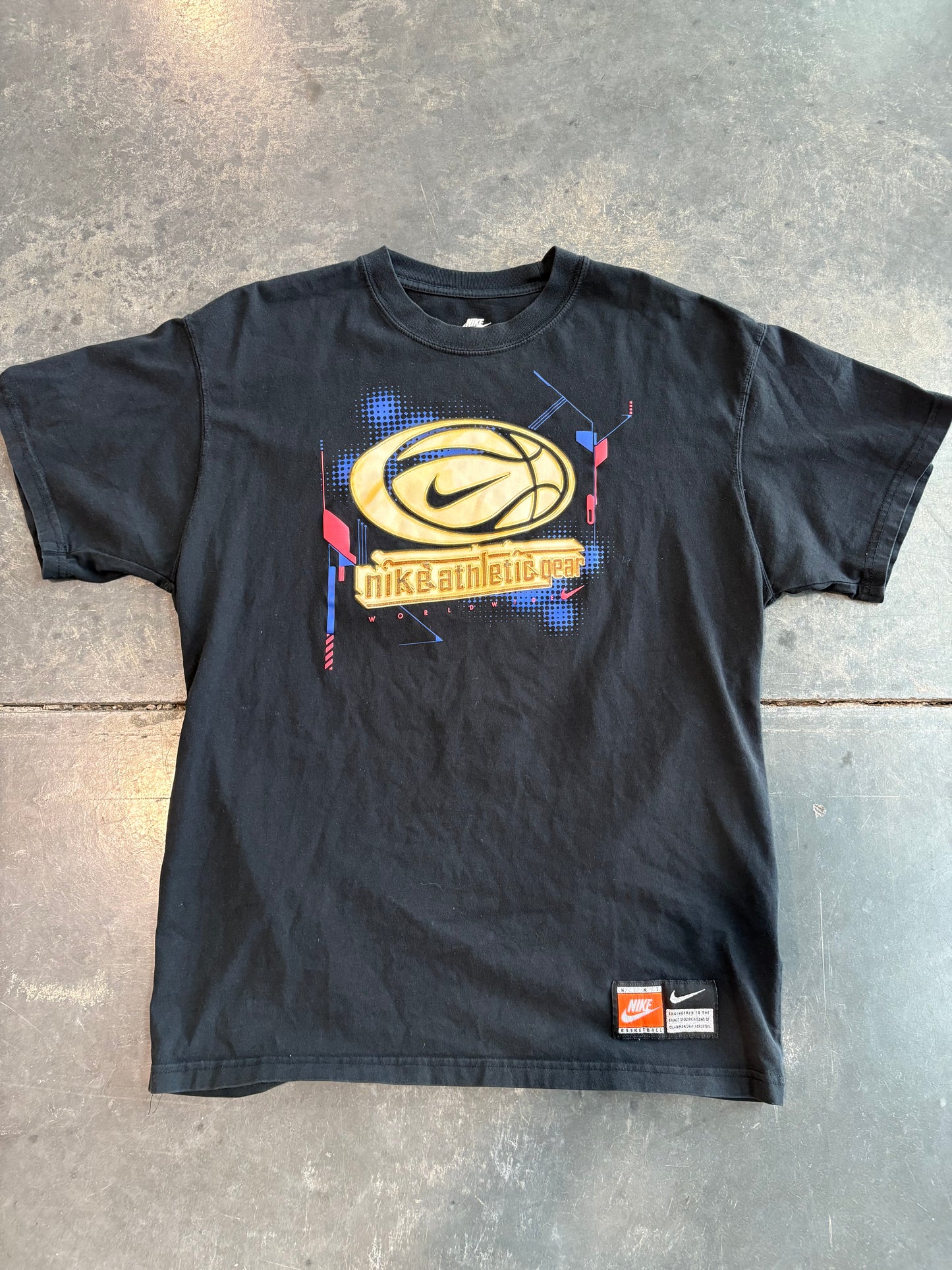 Nike Basketball Baggy & Heavyweight Graphic Tee