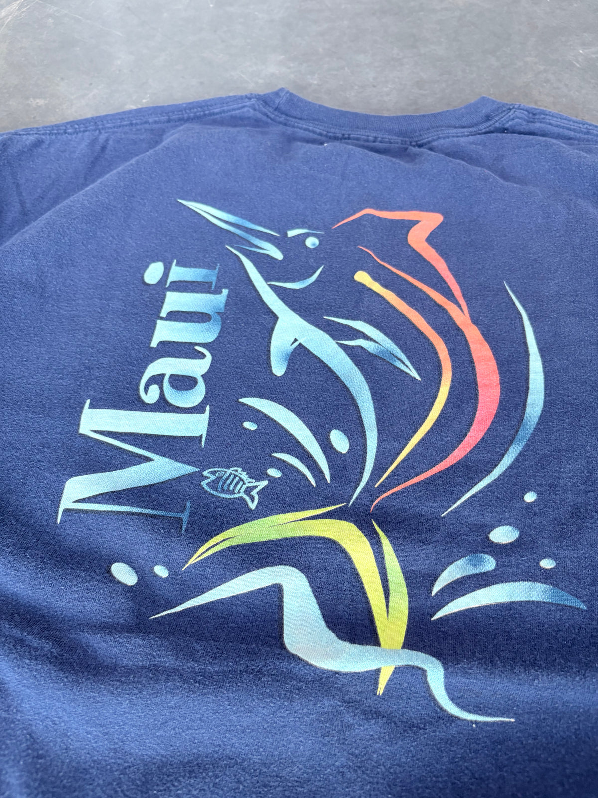 Vintage Y2K Maui Hawaii Graphic Tee