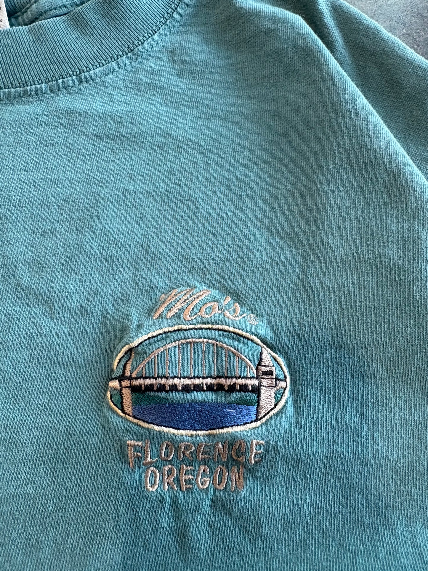 Vintage Oregon Graphic Tee